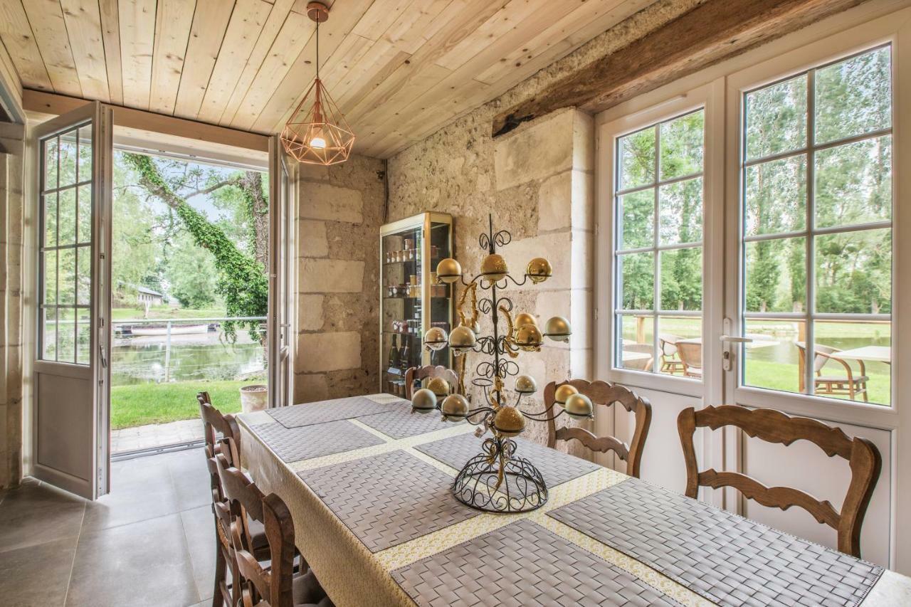 Le Moulin De Chareau Bed & Breakfast Reugny  Exterior photo