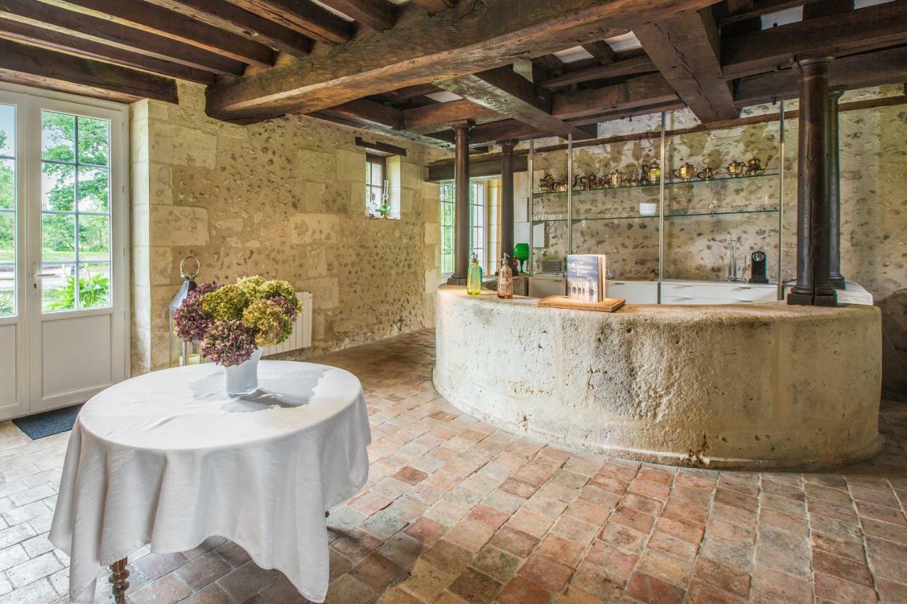 Le Moulin De Chareau Bed & Breakfast Reugny  Exterior photo